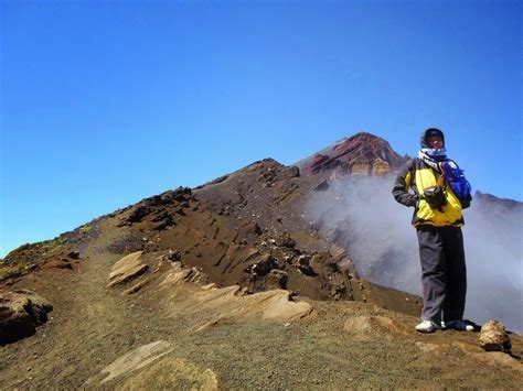 topi pendakian gunung